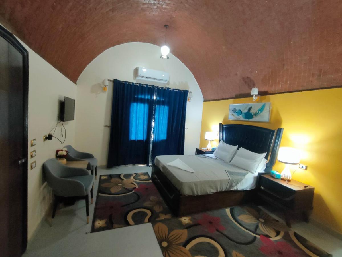 Abu Simbel Nubian Guest House Esterno foto