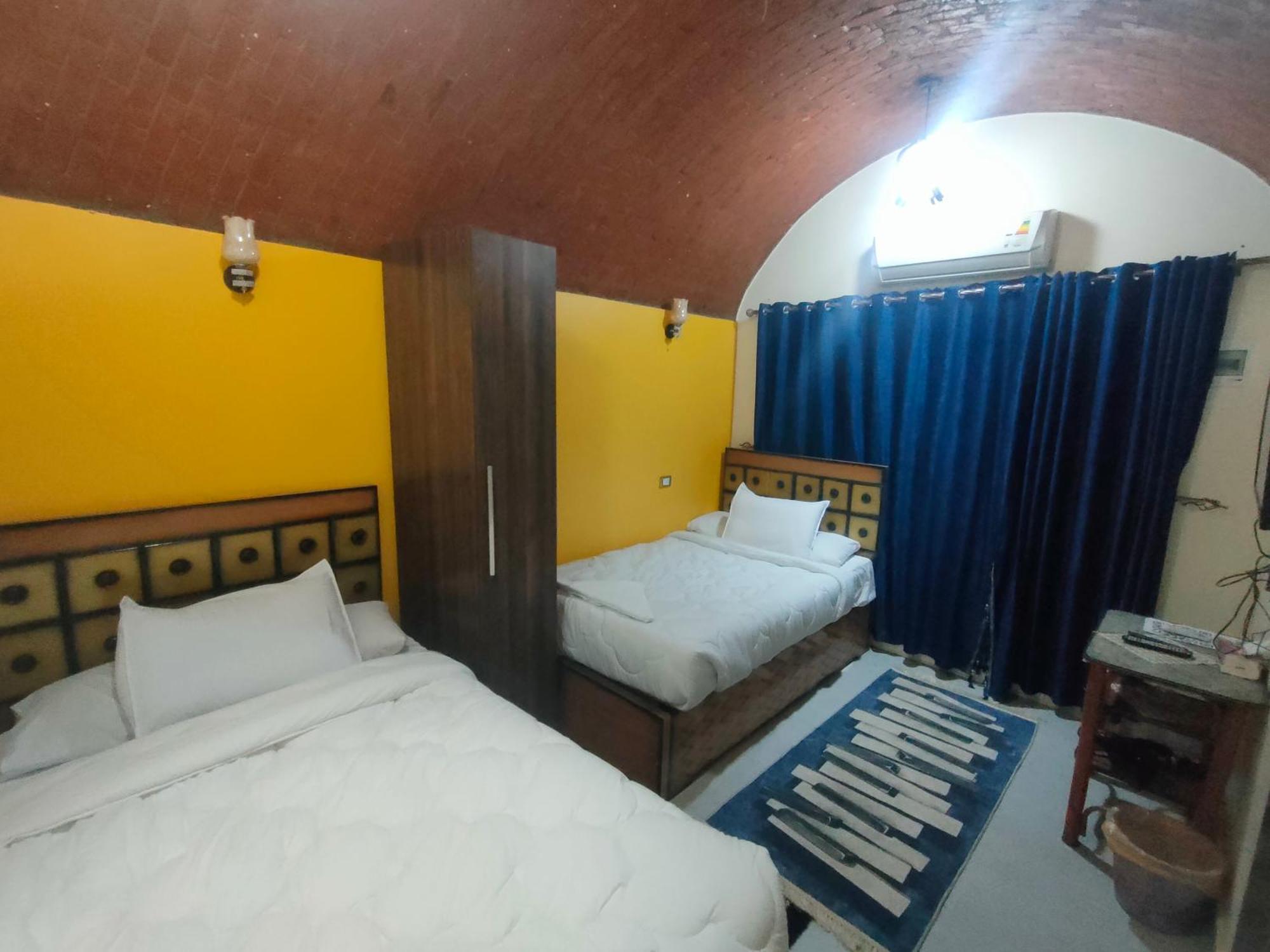 Abu Simbel Nubian Guest House Esterno foto